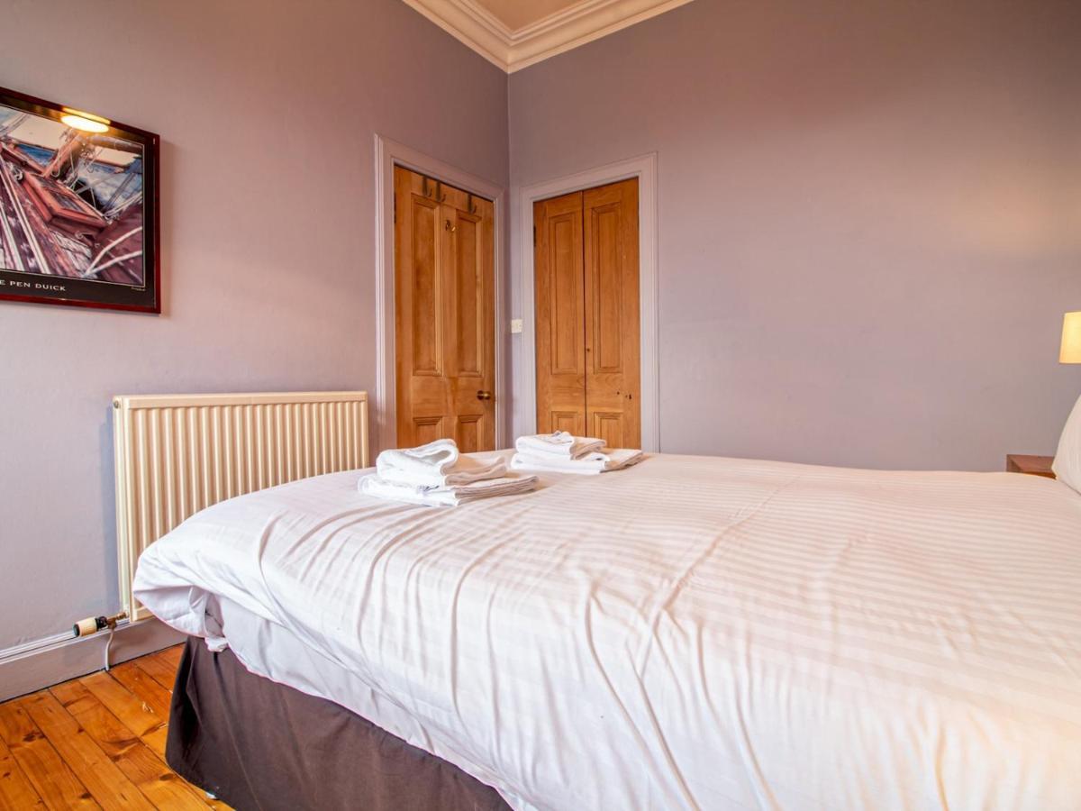 Pass The Keys Beautiful And Bright Georgian Style Morningside Apartment Edinburgh Bagian luar foto